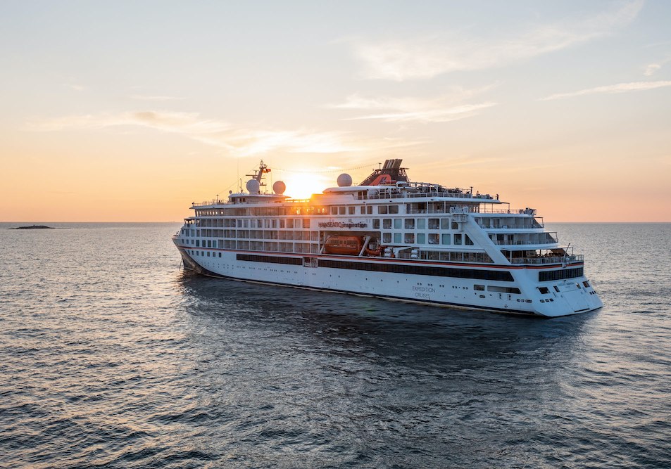 Foto des Schiffs HANSEATIC nature