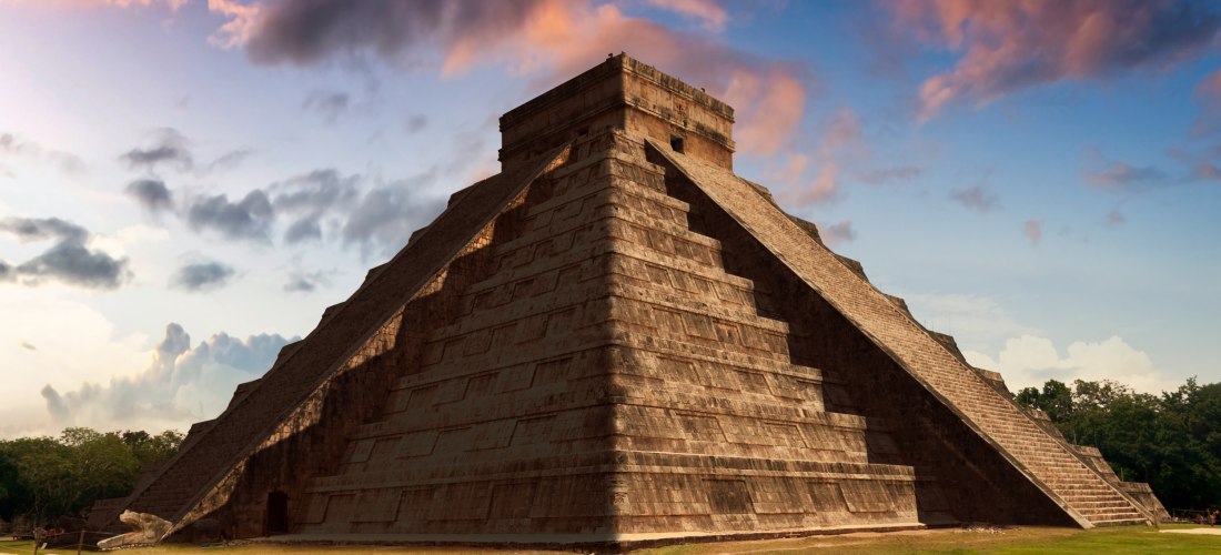 Die Federschlange - Tagundnachtgleiche in der Pyramide des Kukulkan, Chichen Itza
