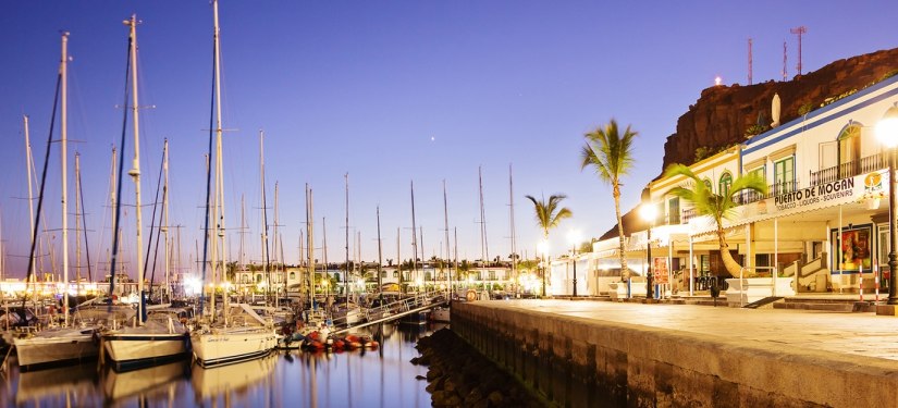 kleiner Hafen, am Abend, Boote, Promenade, Cafe´s