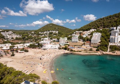 Cala Llonga 