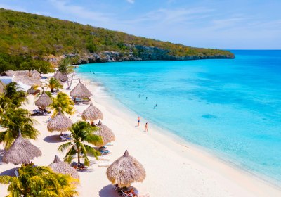 Traumstrand auf Curaçao (Curacao) – türkisblaues Wasser