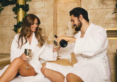 Wellness Silvester Sekt