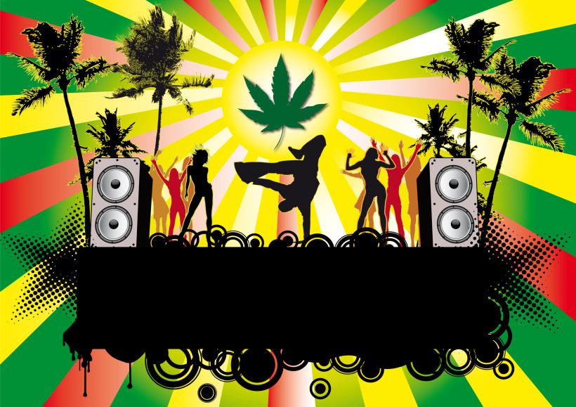 Jamaika Illustration einer Reggae-Party mit Silhouetten tanzender Menschen auf einer Bühne, umgeben von Lautsprechern und Palmen. Im Hintergrund ein strahlender Sonnenkreis mit einem großen Hanfblatt in der Mitte. Die Farben des Designs sind leuchtend Gelb, Grün