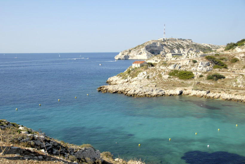 Frankreich, Marseille: Château d’If an der Küste Blick auf die Küste bei Marseille mit dem Château d’If auf einer felsigen Insel