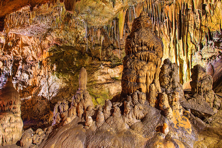 Damlatas Grotte