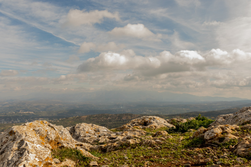 Kreta Landschaft auf Kreta - die ländliche Gegend von Archanes vom Gipfel des Berges Giouchtas aus.