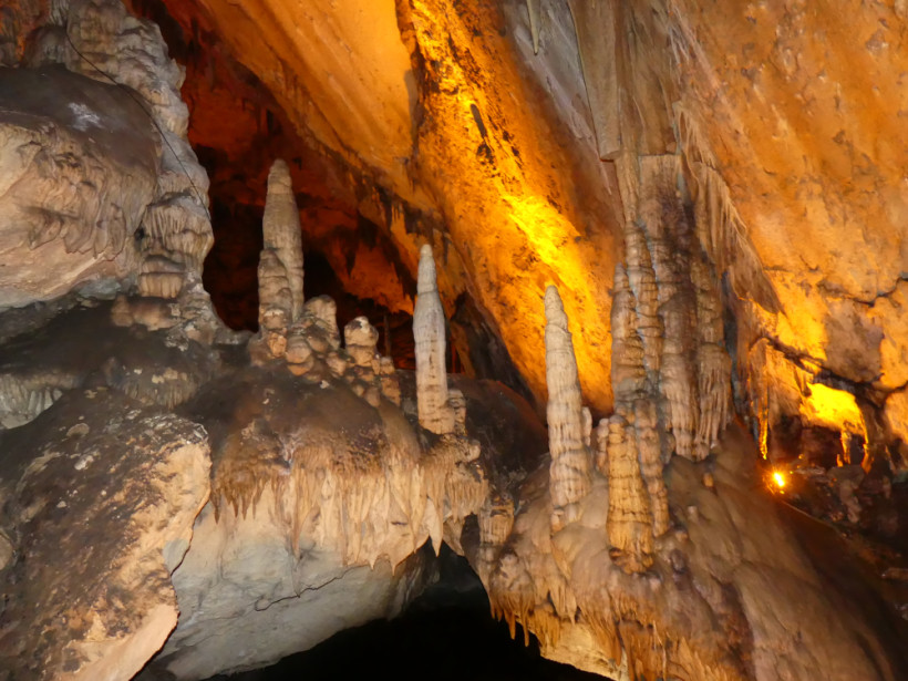 Dim-Höhle