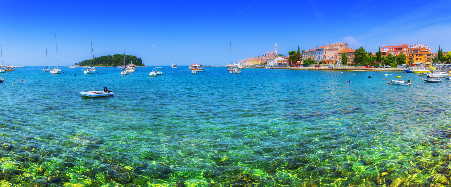 Bucht, glasklares Wasser