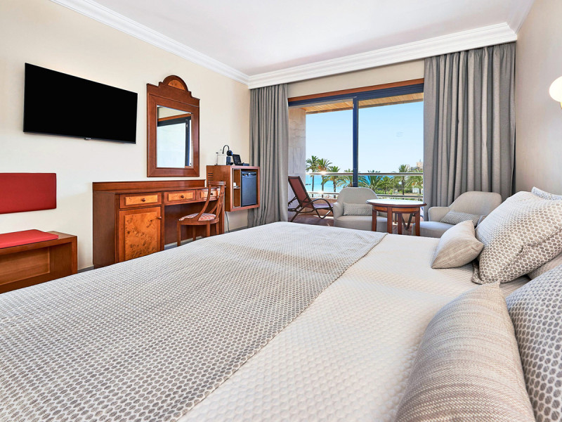 Hotel Serrano Palace