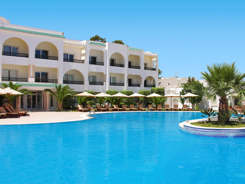 Hotel Royal Nozha Beach