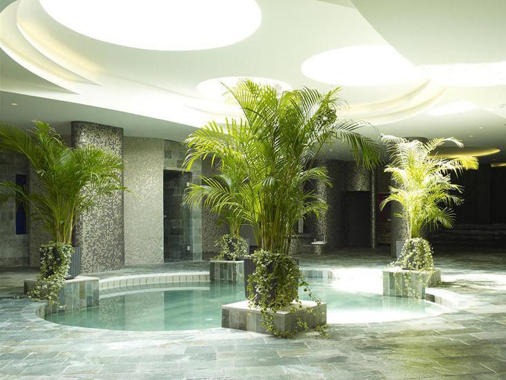 Sunrise Pearl Hotel & Spa