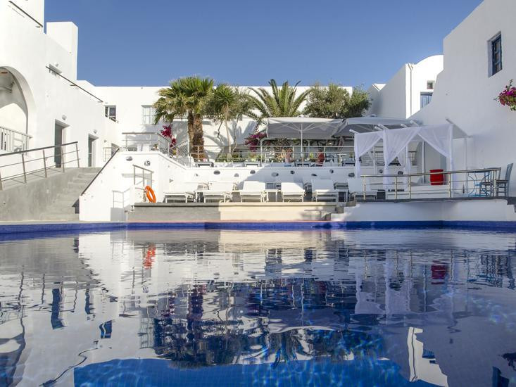 RK Beach Hotel