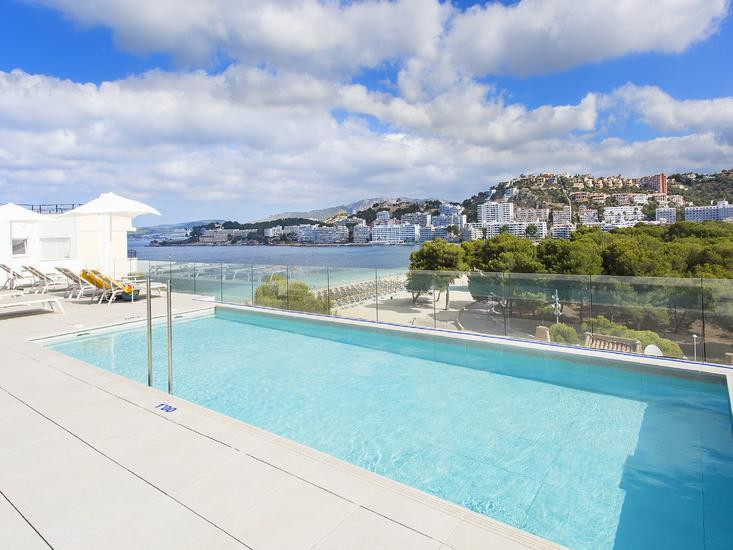 Reverence Life Hotel