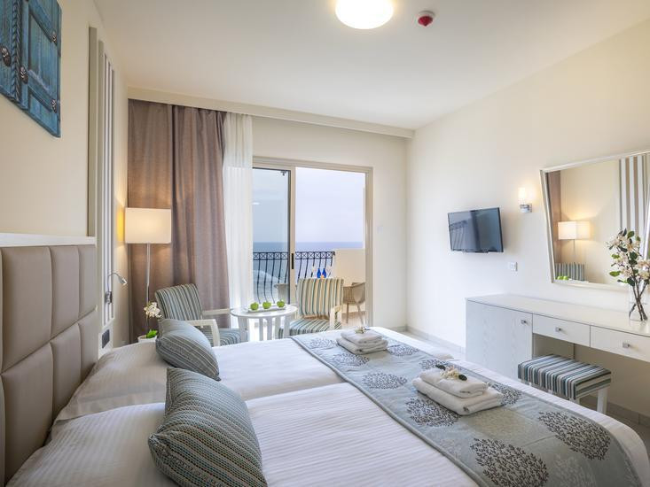 Aquamare Beach Hotel