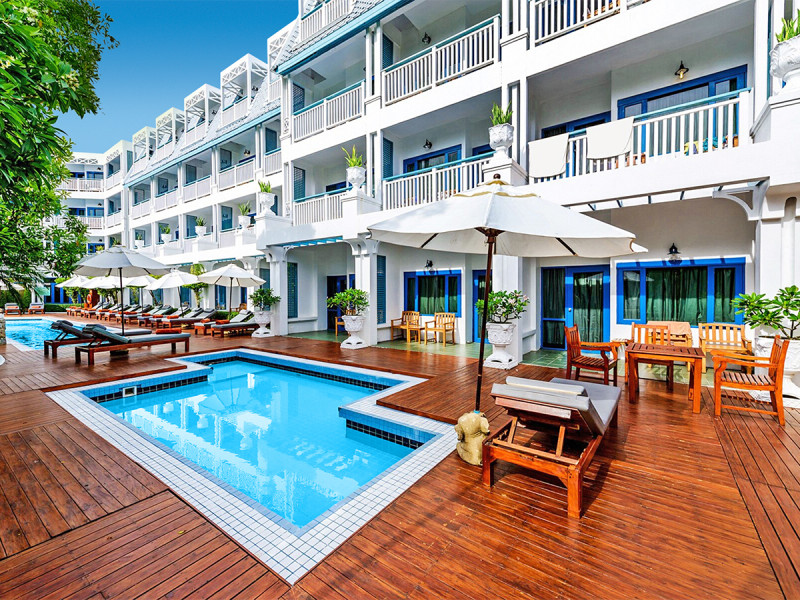 Hotel Andaman Seaview