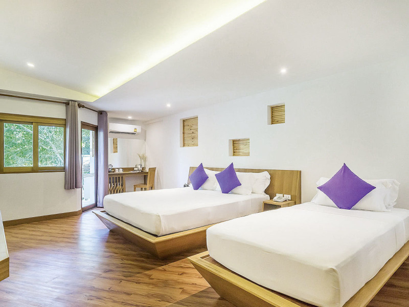 White Sand Samui Resort