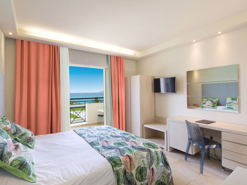 Hotel Mareblue Beach Resort