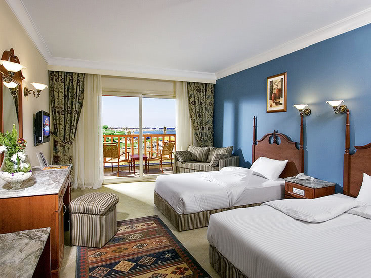 Hotel Titanic Beach