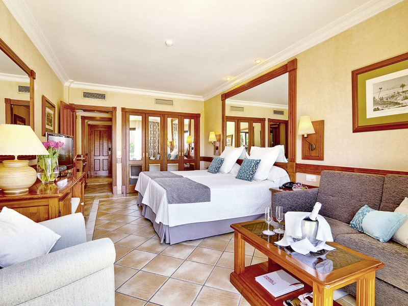 Hotel GF Gran Costa Adeje 