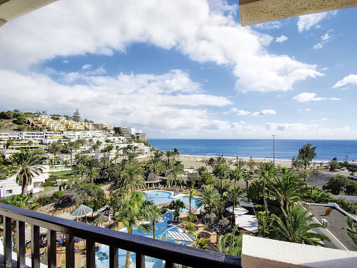 Hotel Corallium Beach by Lopesan