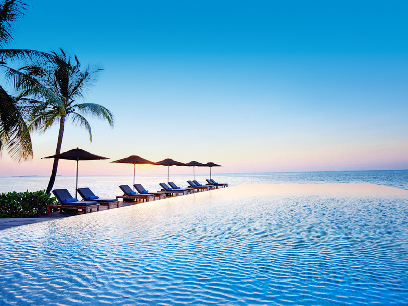 LUX* South Ari Atoll