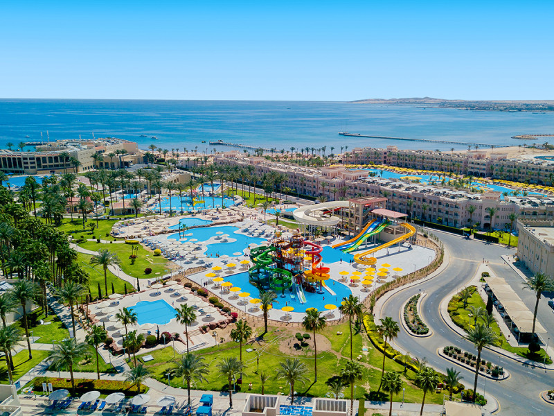 Beach Albatros Resort