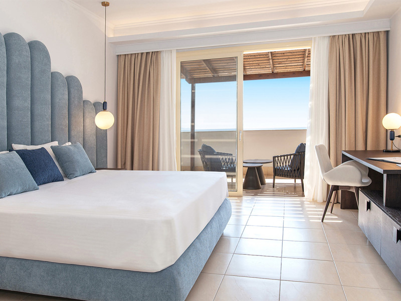 Grand Blue Beach Hotel