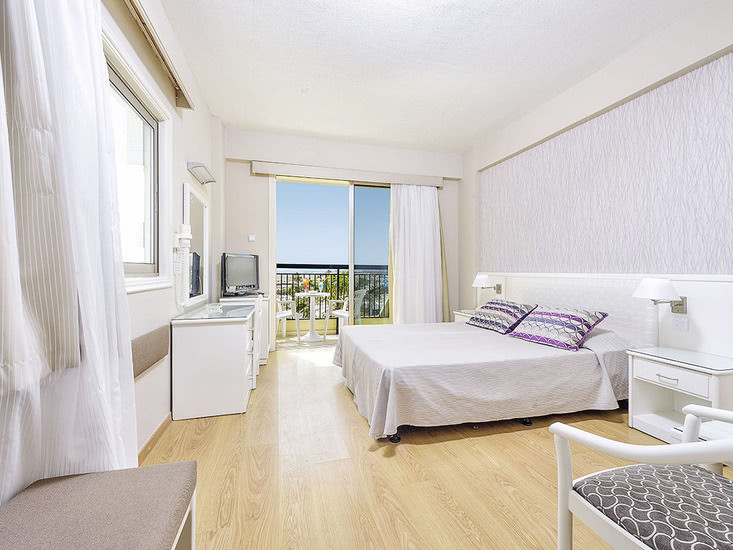 Hotel Pavlo Napa Beach