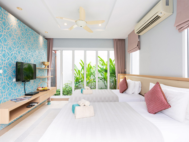 Apsara Beachfront Resort & Villa