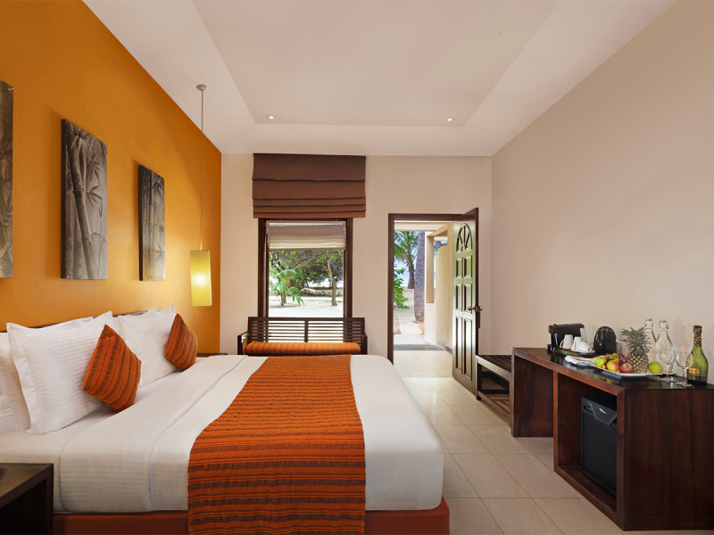 Adaaran Select Hudhuran Fushi Resort