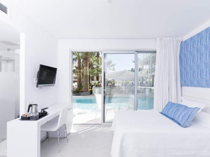 Reverence Mare Hotel