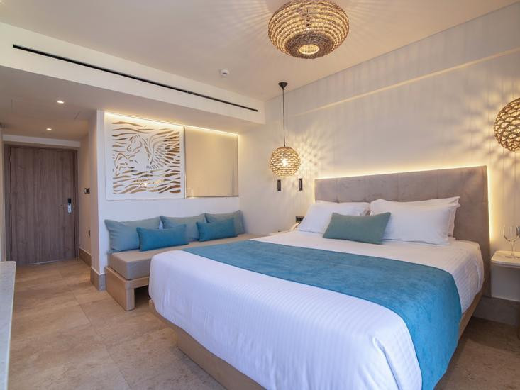 Pegasos Deluxe BeachHotel