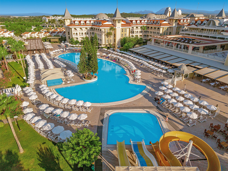 Hotel Side Star Resort