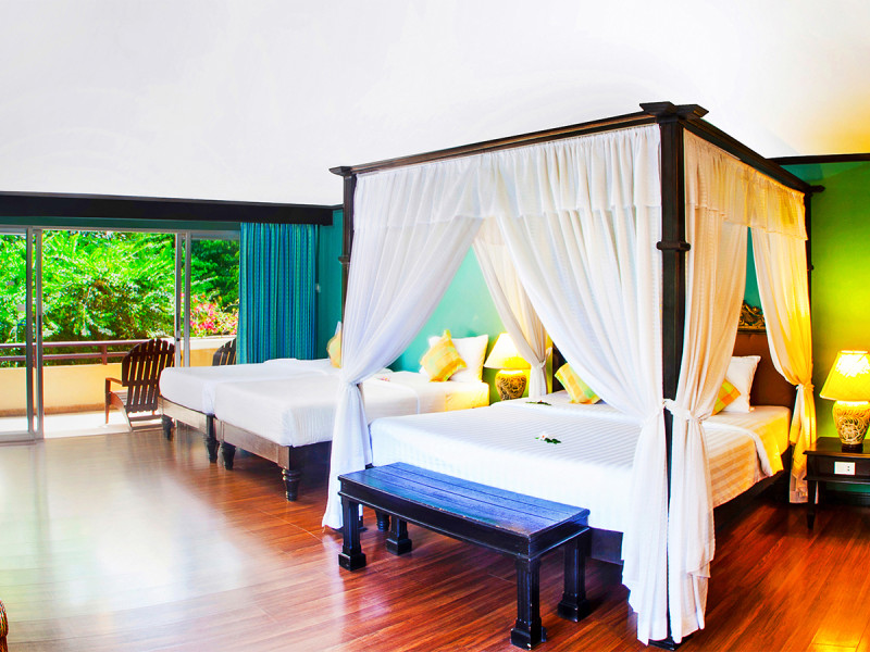 Fair House Beach Resort