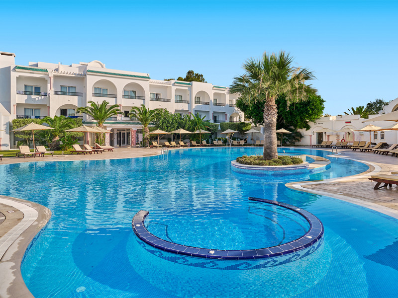 Hotel Royal Nozha Beach