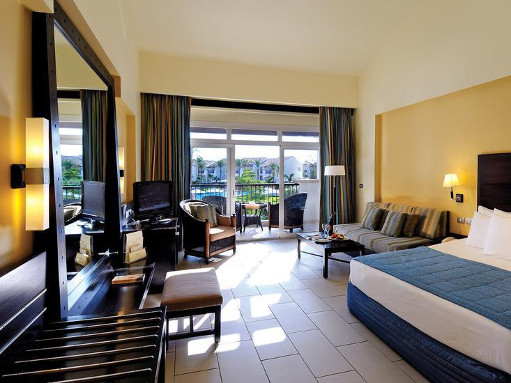 Reef Oasis Blue Bay R.