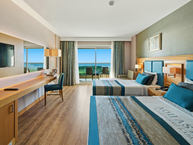 Hotel Aquasis Deluxe Resort & Spa