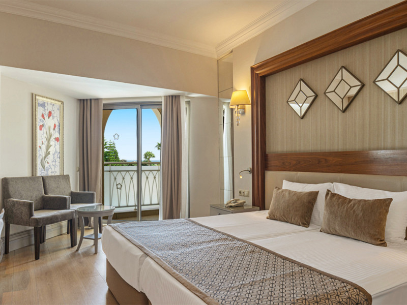 Hotel Side Star Resort