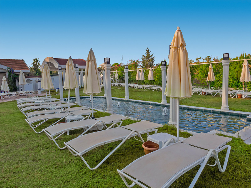 Roma Beach Resort & Spa