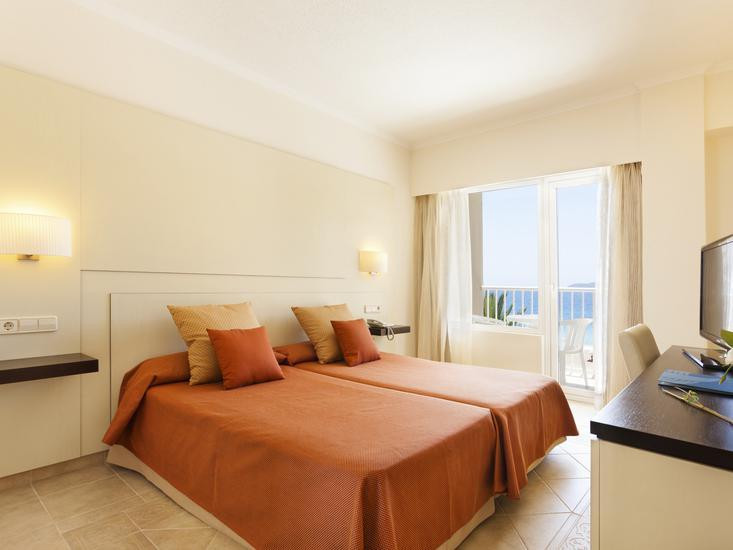 Grupotel Imperio Playa