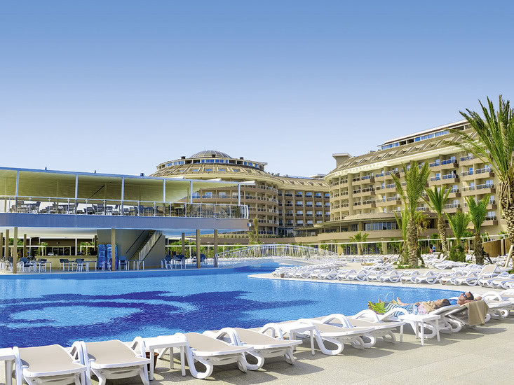 Hotel Sunmelia Beach