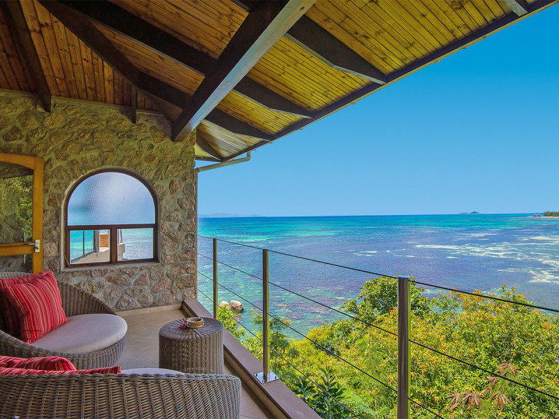 Coco de Mer & Black Parrot Suites