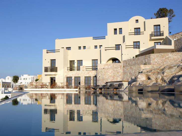 Elessa Hotel