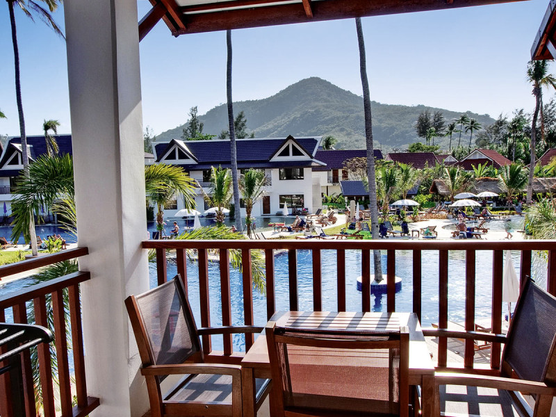 Sunwing Kamala Beach