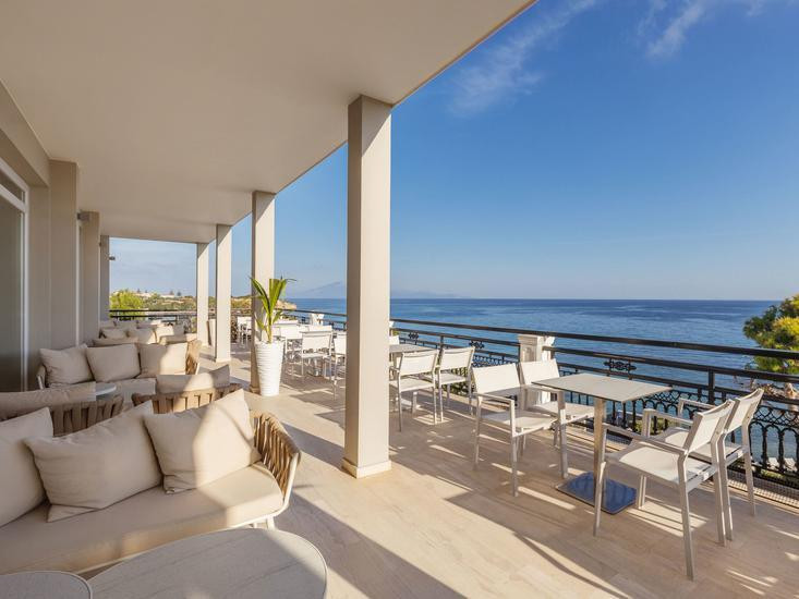 Alexandra Beach Resort