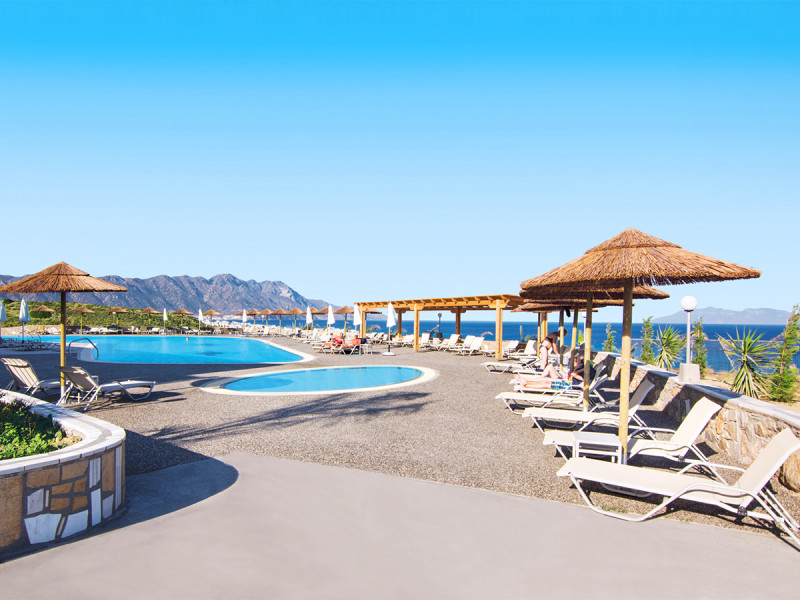 Grand Blue Beach Hotel