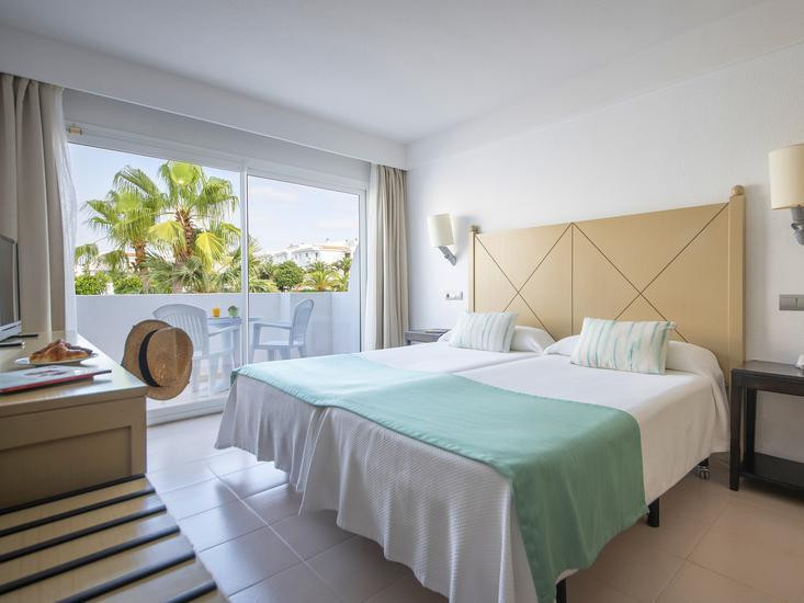 Blau Punta Reina Resort