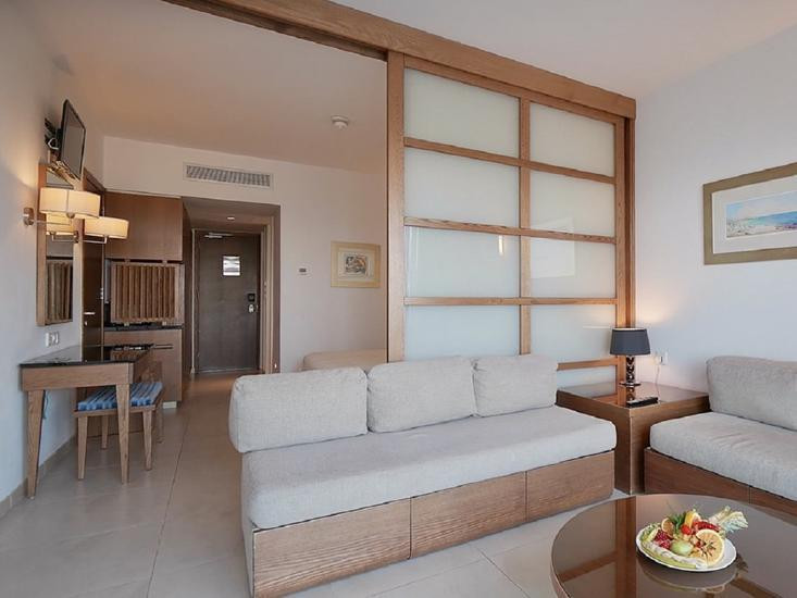 Sunrise Pearl Hotel & Spa