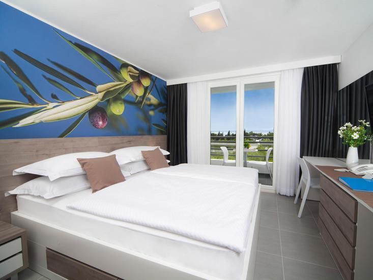 Bluesun Neptun & Dep.