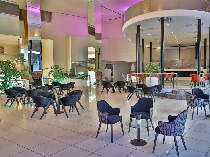 Crystal Centro Resort